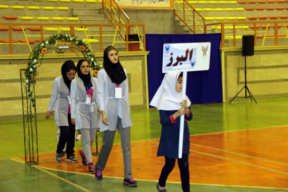  آیین افتتاحیه المپیاد ورزشی دختران دانشجوی سما در همدان 