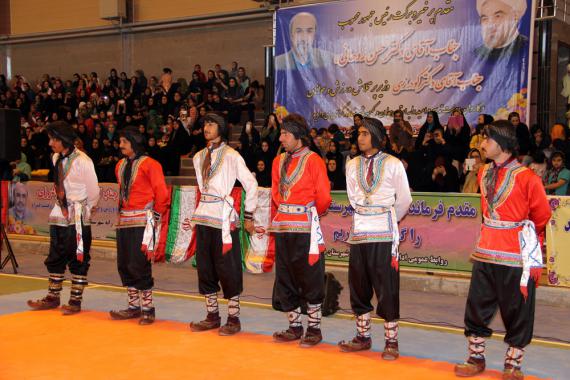 گزارش تصویری / افتتاحیه سالن چند منظوره ورزشی بانوان نهاوند بدست وزیر ورزش و جوانان