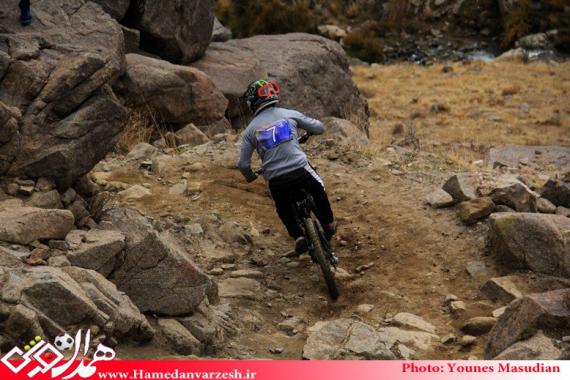 رقابت های دانهیل سواران غرب کشور در کوهستان های الوند