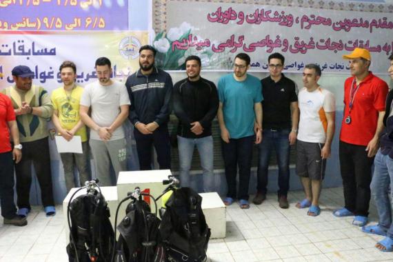 مسابقات نجات غریق وغواصی با حضور 70 ناجی برگزار شد 