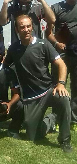 کوروش قپانوری مربی تیم منتخب مدارس فوتبال استان شد