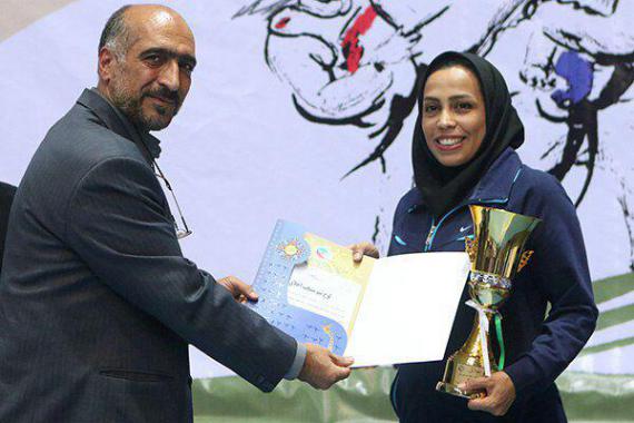 کاپ اخلاق دردستان دختران هوگوپوش همدانی جا خوش کرد / تصاویر 