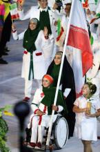 پوشش جالب مربی زن ایرانی در رژه المپیک + عکس 