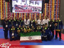 مدال برنز بر گردن مهدی صمدیان تبار
